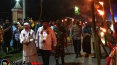 Masyarakat dan Para Siswa Siswi di Kecamatan Kangayan Antusias Sambut Bupati Sumenep Achmad Fauzi