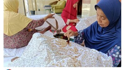 Bupati Sumenep, Dapat Respon Positif Dari Pengrajin Batik Tulis Lokal Sumenep