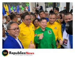 Koalisi Indonesia Bersatu Daftar Bersama Ke KPU