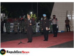 Kapolres Pimpin Upacara Kehormatan dan Renungan Suci HUT Kemerdekaan RI Ke-77 di TMP Jokotole Sumenep