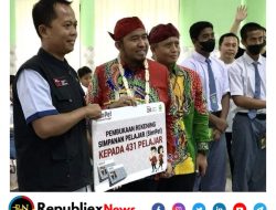 Bank BPRS Bhakti Sumekar, Gratiskan 431 Siswa-siswi MAN Buka Rekening Tabungan Simple