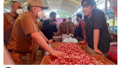 Pj Bupati Bekasi, Dani Ramdan Meninjau Revitalisasi Pasar Induk Cibitung