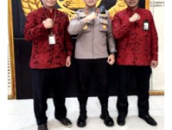 Direktur Utama BPRS Bhakti Sumekar Kunjungan Ke Kapolres Sumenep