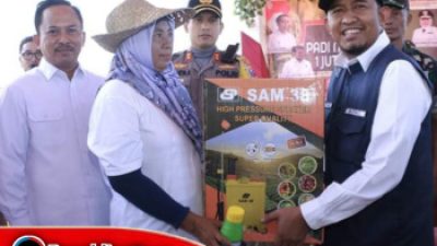 Bupati Sumenep, Hadir Dalam Kegiatan Panen Padi Nusantara 1 Hektar Desa Gunggung Kabupaten Sumenep