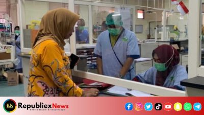 Direktur RSUD Dr. H. Moh. Anwar Sumenep Selalu Sempatkan Jenguk Pasiennya