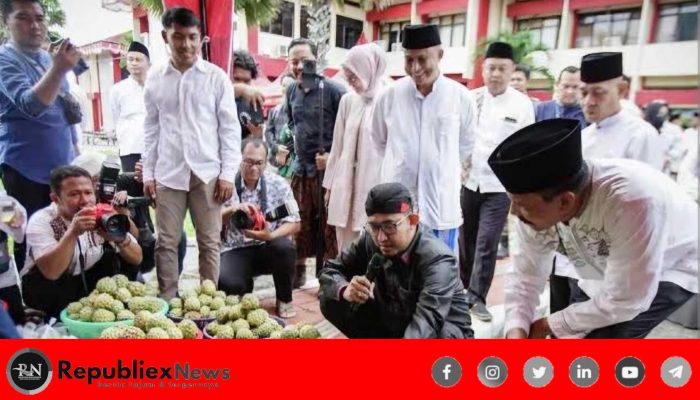 Kadisbudporapar Sumenep Dampingi Bupati dalam Festival Srikaya 2025