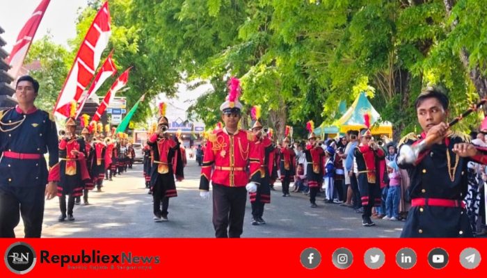 Festival Drumband Pelajar 2025 Jadi Magnet Ribuan Warga di Kota Sumenep