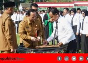 Sumenep Perkuat Layanan Publik Digital melalui Pelantikan 5.224 PPPK Paruh Waktu