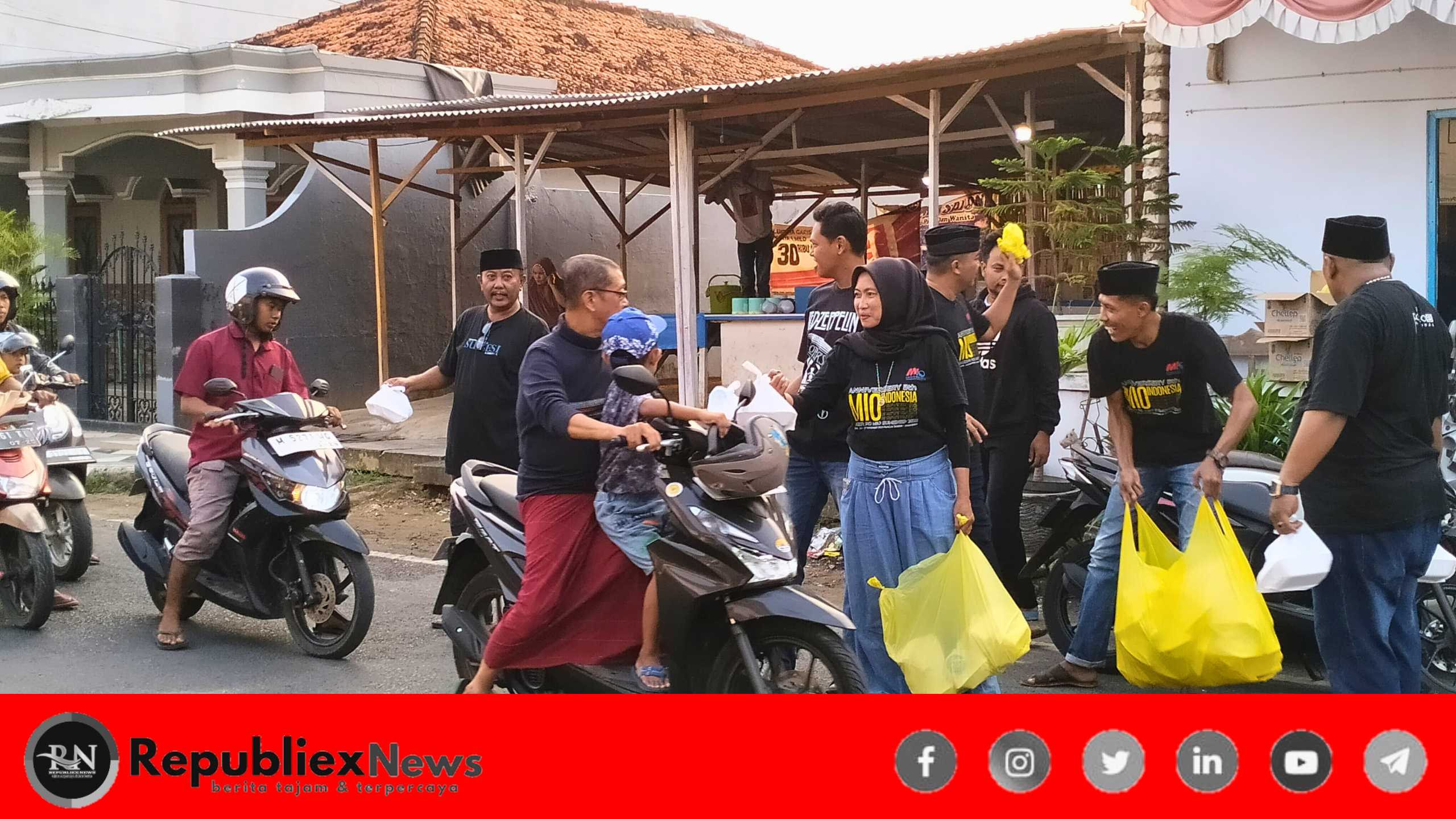 Black Modern Photo Acoustic Music Youtube Banner 20260317 033301 0000