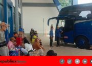 Arus Balik Lebaran di Terminal Arya Wiraraja Sumenep Tembus 1.400 Penumpang