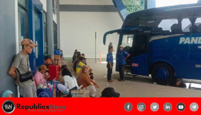 Arus Balik Lebaran di Terminal Arya Wiraraja Sumenep Tembus 1.400 Penumpang