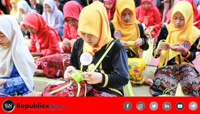Festival Ketupat 2026 Meriah, Ratusan Peserta Ramaikan Pantai Lombang
